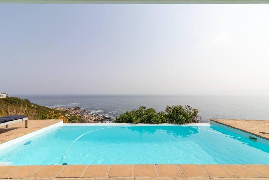 La Petite Baleine Oceanfront Luxury Villa De Kelders Luaran gambar
