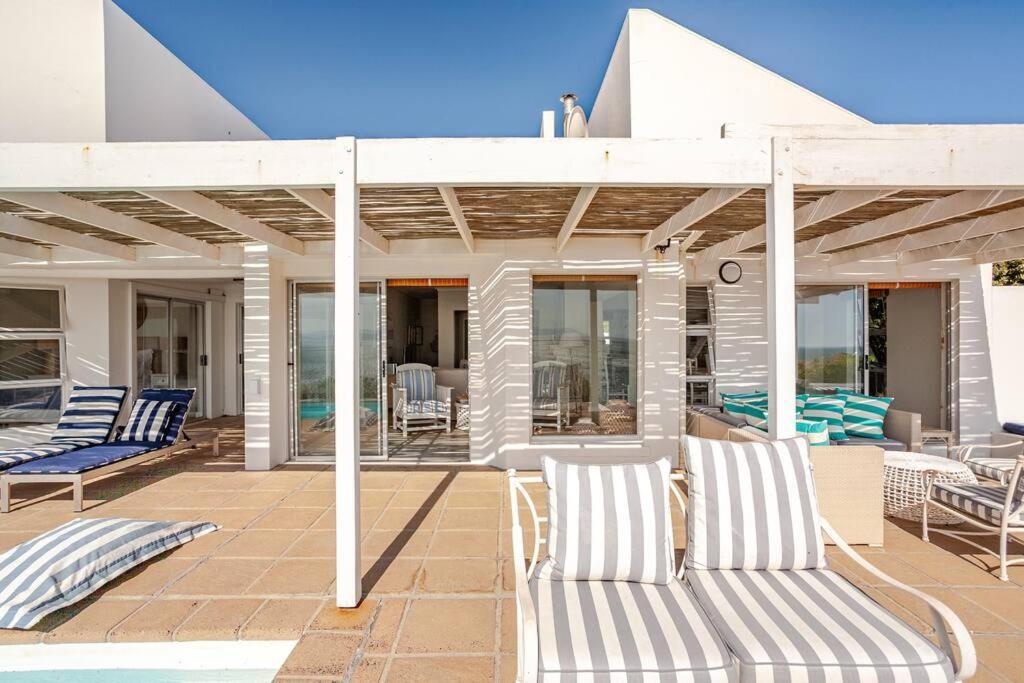 La Petite Baleine Oceanfront Luxury Villa De Kelders Luaran gambar