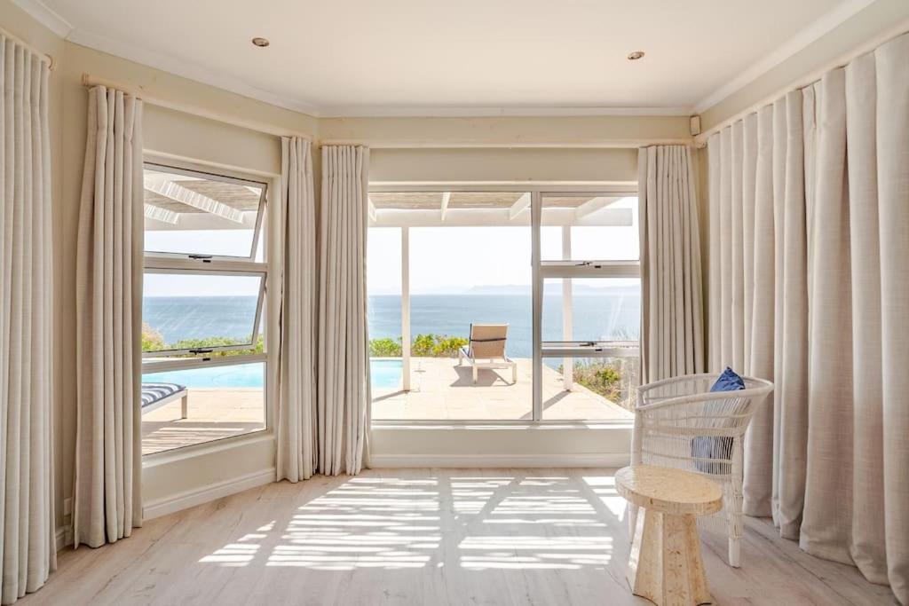 La Petite Baleine Oceanfront Luxury Villa De Kelders Luaran gambar