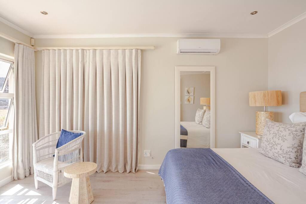La Petite Baleine Oceanfront Luxury Villa De Kelders Luaran gambar