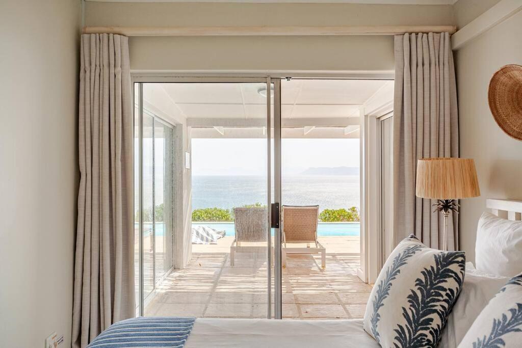 La Petite Baleine Oceanfront Luxury Villa De Kelders Luaran gambar